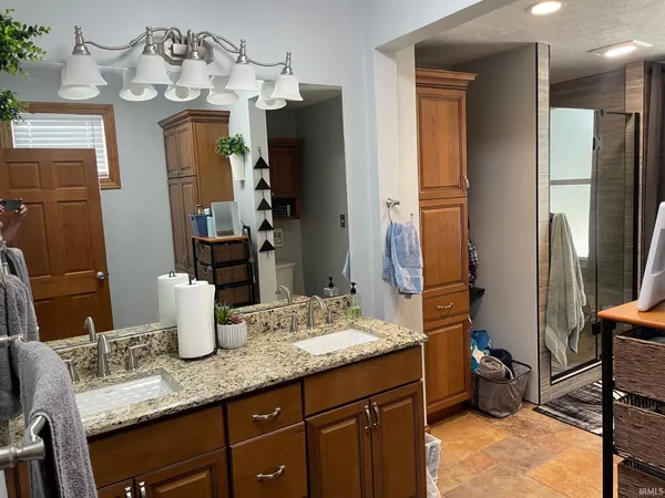 $479,000 | 9071 North Shore Drive, Bremen, IN 46506