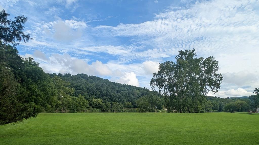4661 Clarks Ferry Road Draper, VA 24324 - Photo 9 of 22 Gallery Image 9
