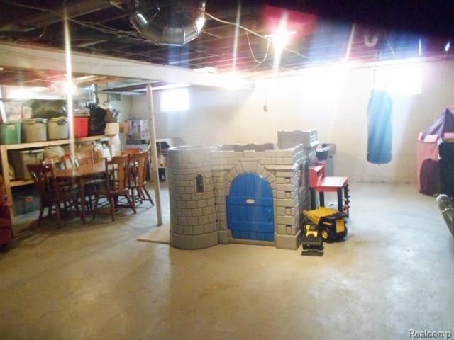 17439 Faulman Road Clinton Township, MI 48035 - Photo 24 of 30 24.jpg