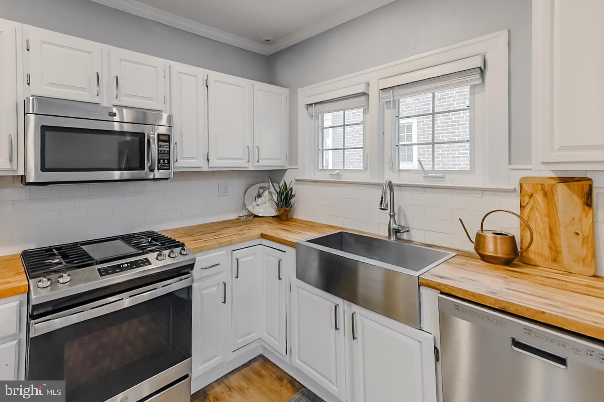 2556 Prescott Road Havertown, PA 19083 - Photo 13 of 30