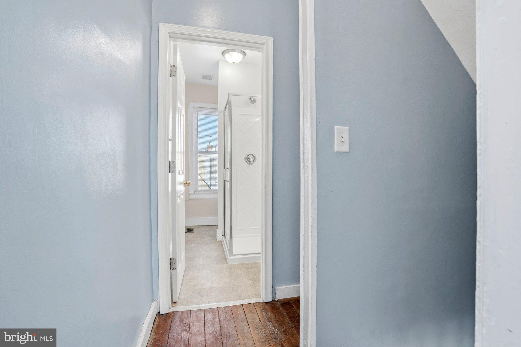 12 West Randall Street Baltimore, MD 21230 - Photo 17 of 28 a view of a bathroom with wooden floor