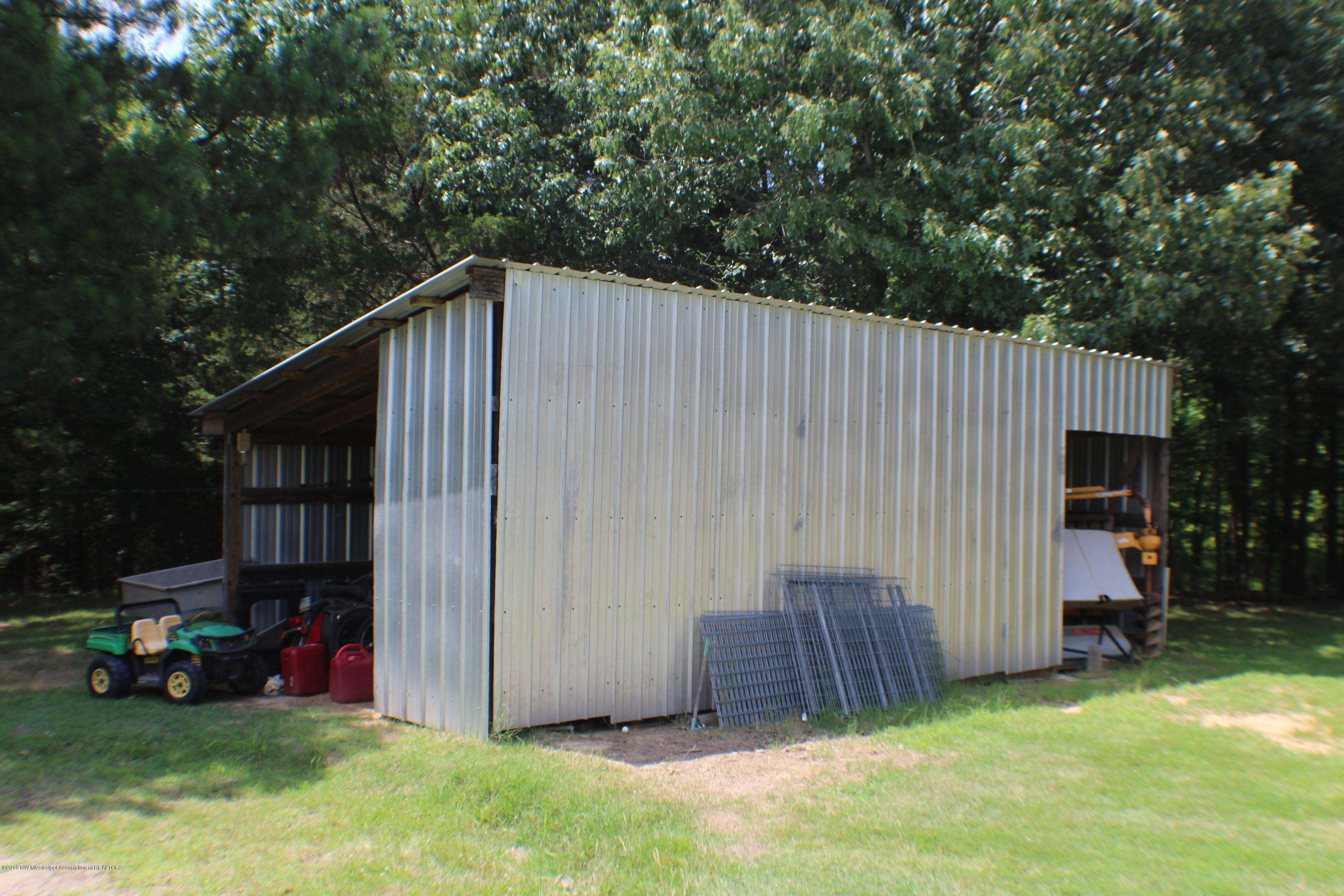 3070 Cleveland Road Hernando, MS 38632 - Photo 21 of 30 IMG_5837