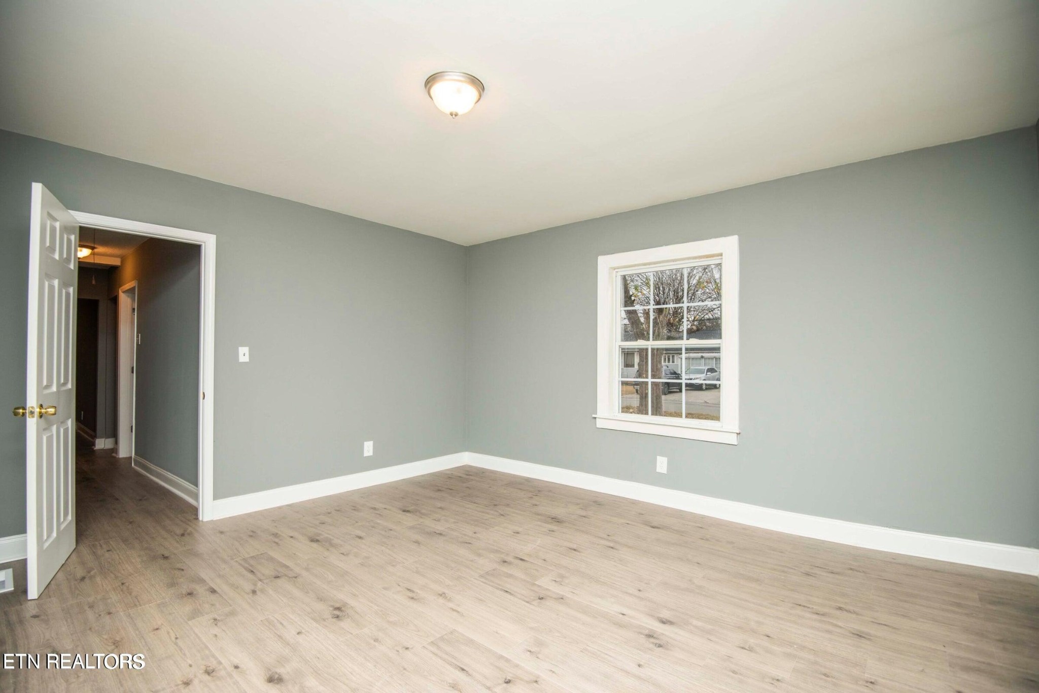 220 Meadow View Road Knoxville, TN 37914 - Photo 14 of 22 Gallery Image 14
