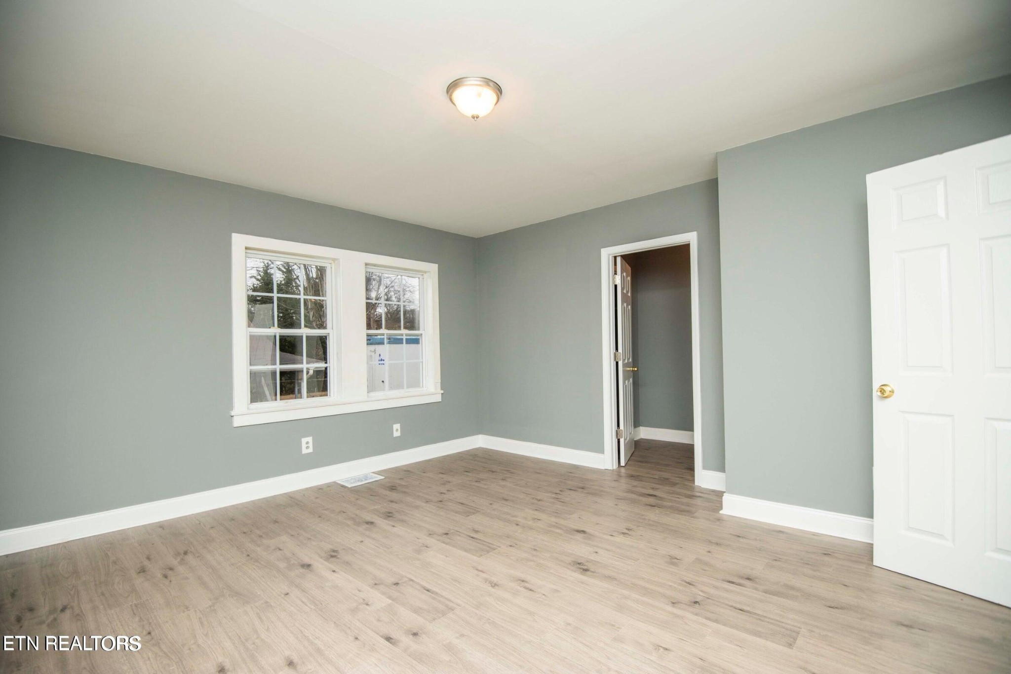 220 Meadow View Road Knoxville, TN 37914 - Photo 16 of 22 Gallery Image 16