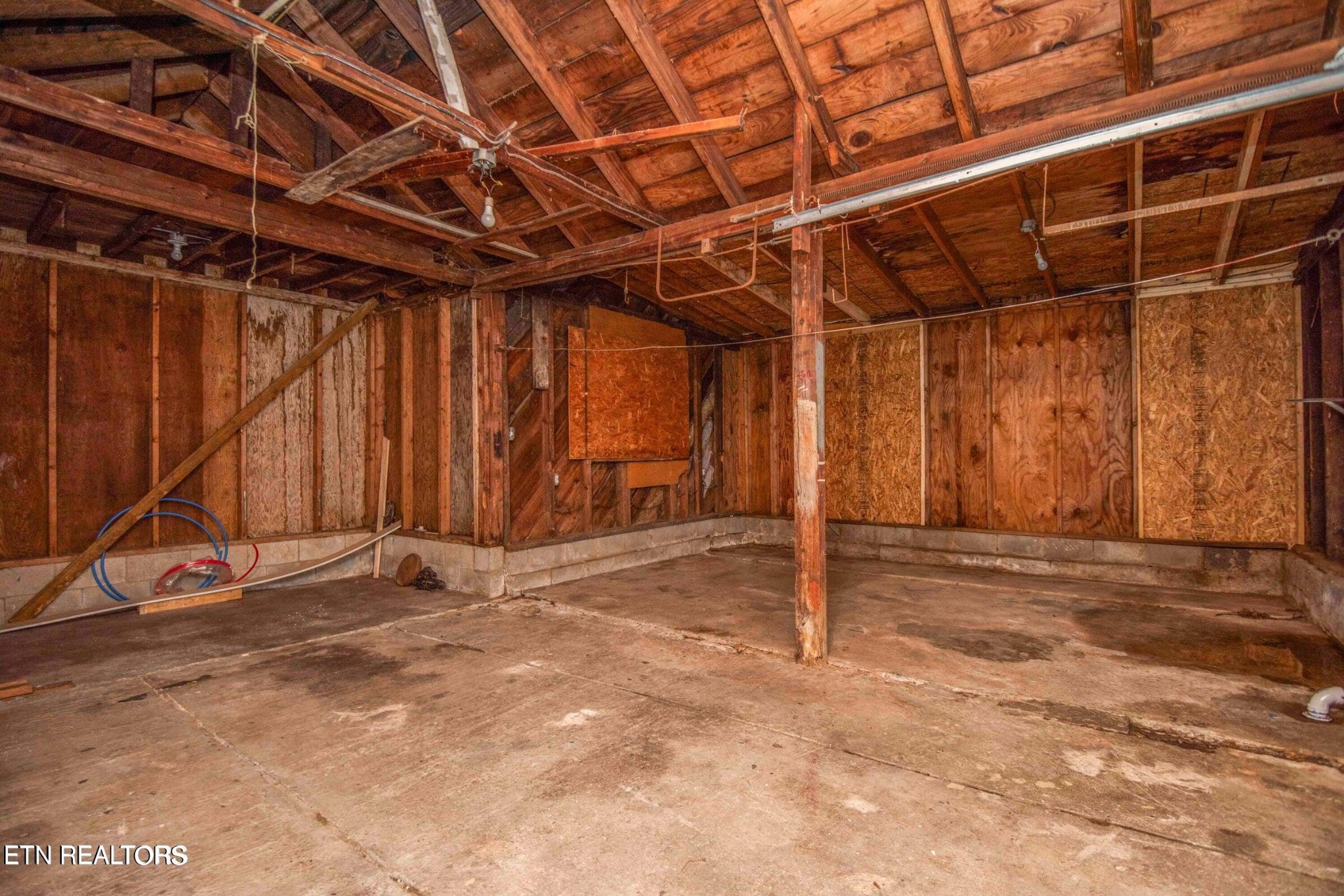 220 Meadow View Road Knoxville, TN 37914 - Photo 20 of 22 Gallery Image 20
