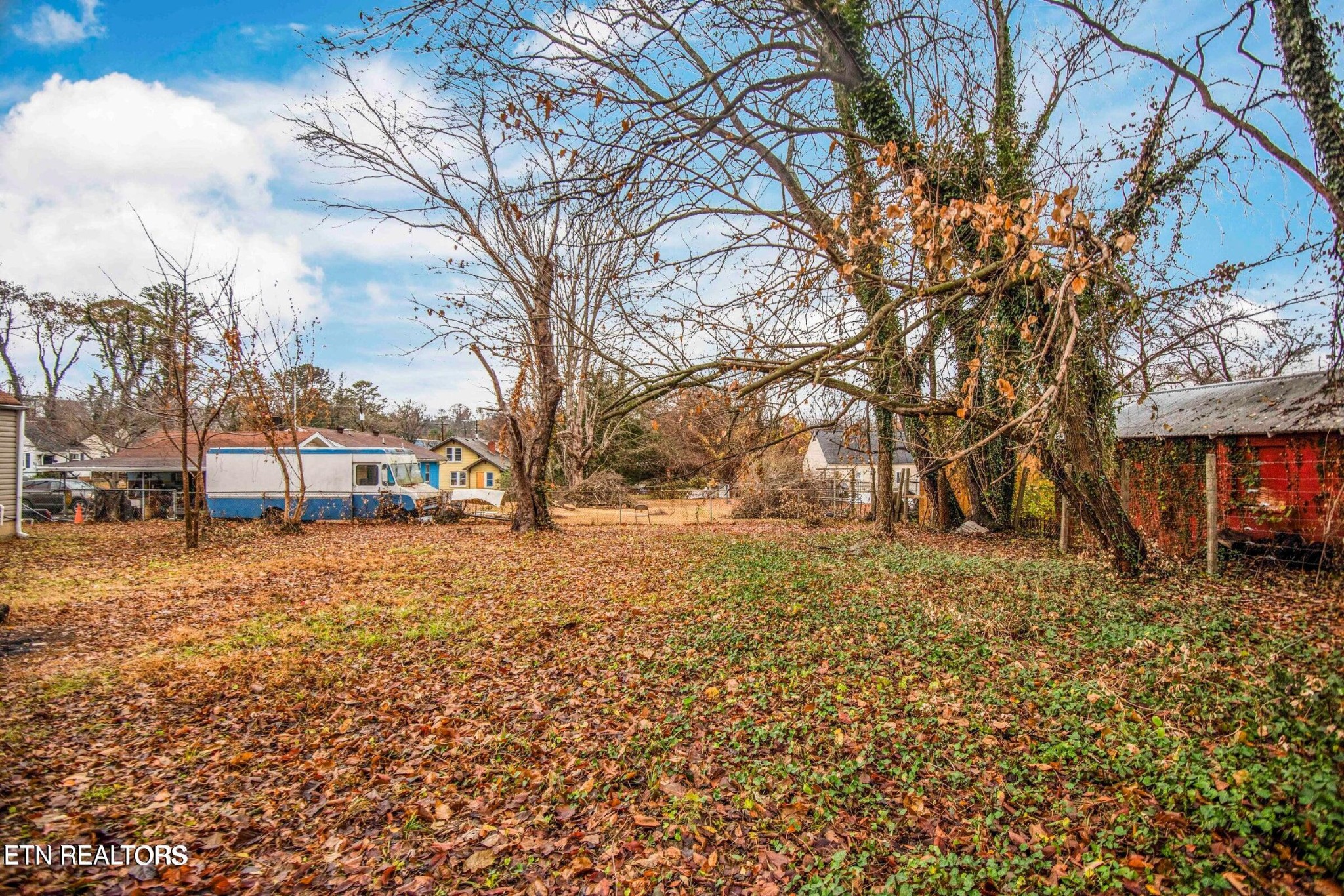 220 Meadow View Road Knoxville, TN 37914 - Photo 3 of 22 Gallery Image 3