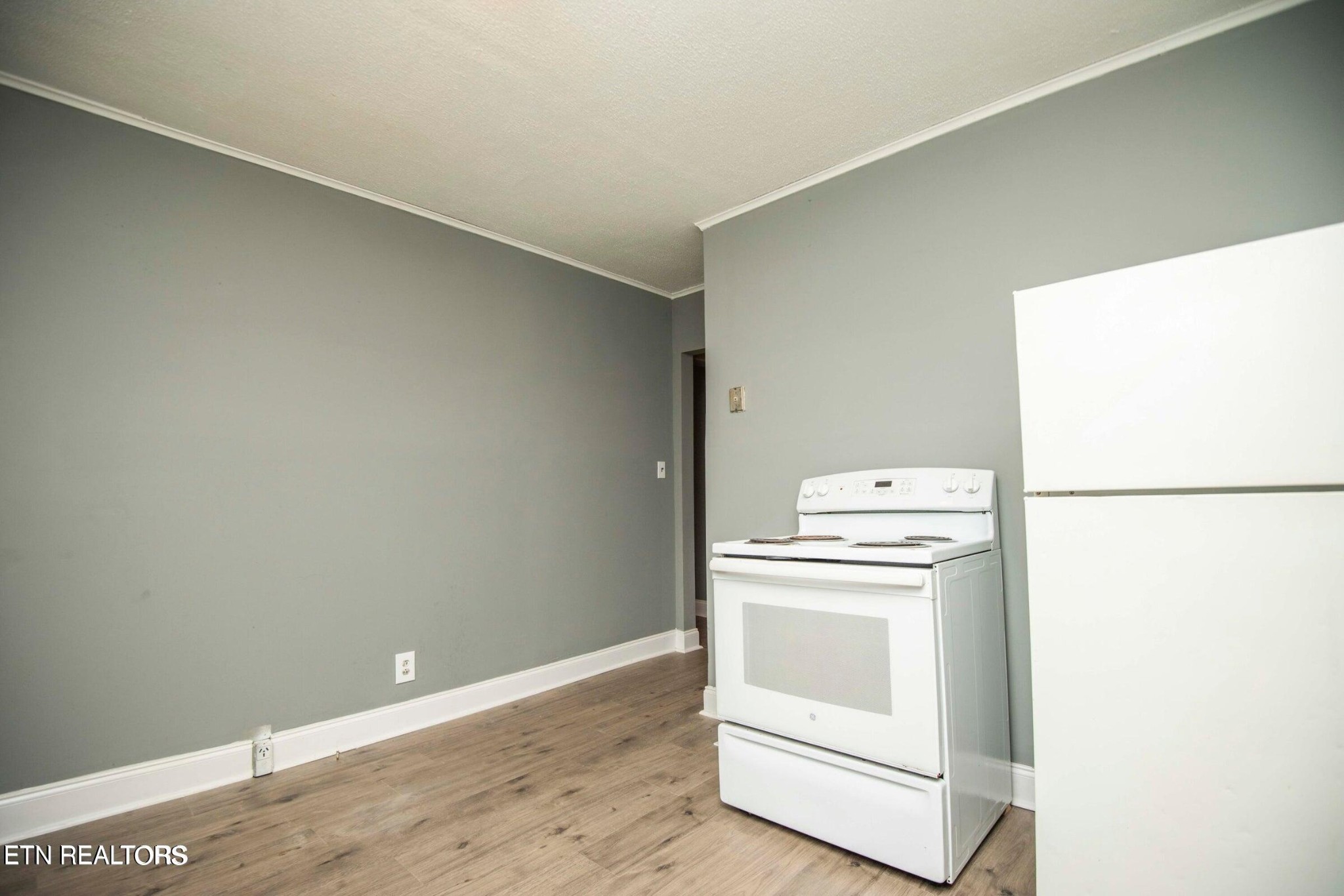 220 Meadow View Road Knoxville, TN 37914 - Photo 6 of 22 Gallery Image 6