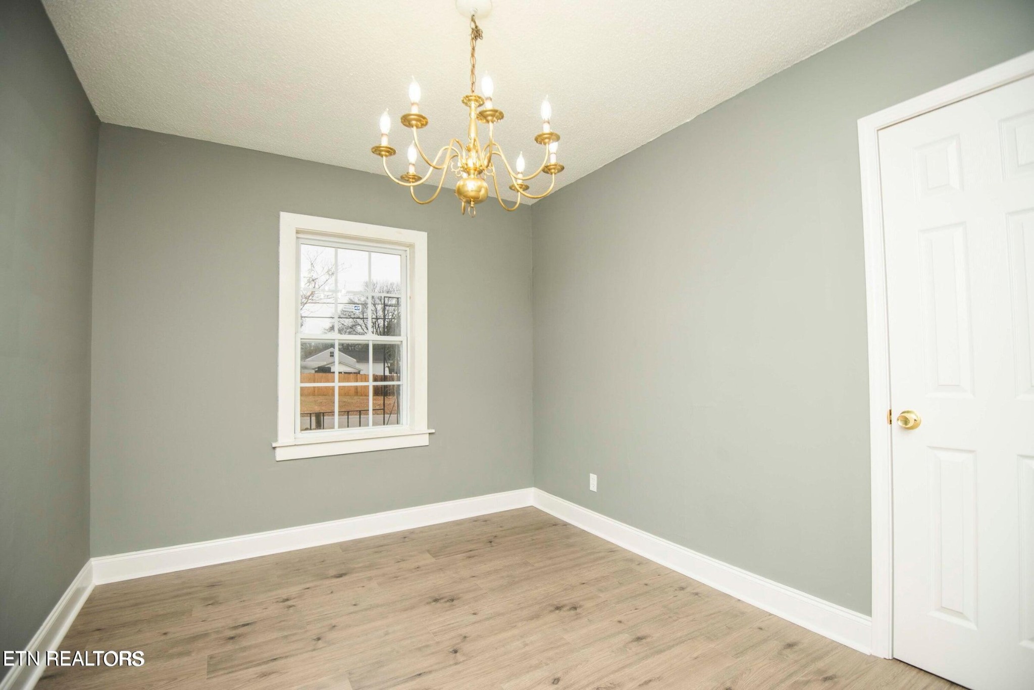 220 Meadow View Road Knoxville, TN 37914 - Photo 10 of 22 Gallery Image 10