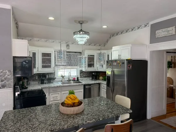 $469,900 | 91 South Street, Fitchburg, MA 01420