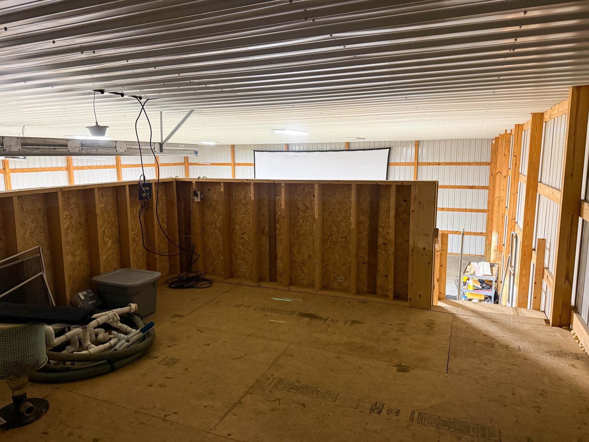 5030 Rogers Marshall Road Union City, TN 38261 - Photo 36 of 40 a view of a room with gym equipment