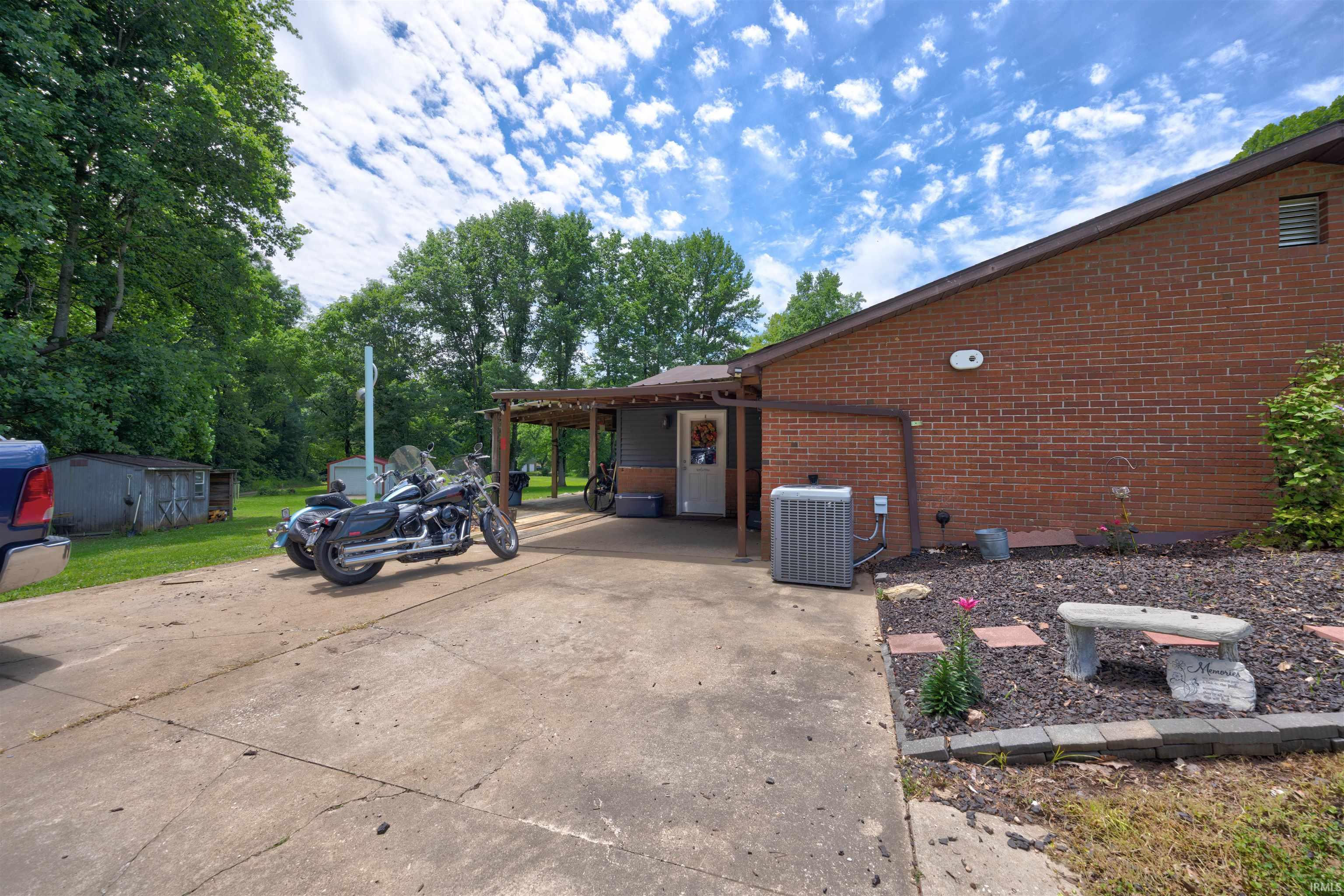13407 Deer Creek Road Tell City, IN 47586 - Photo 13 of 43
