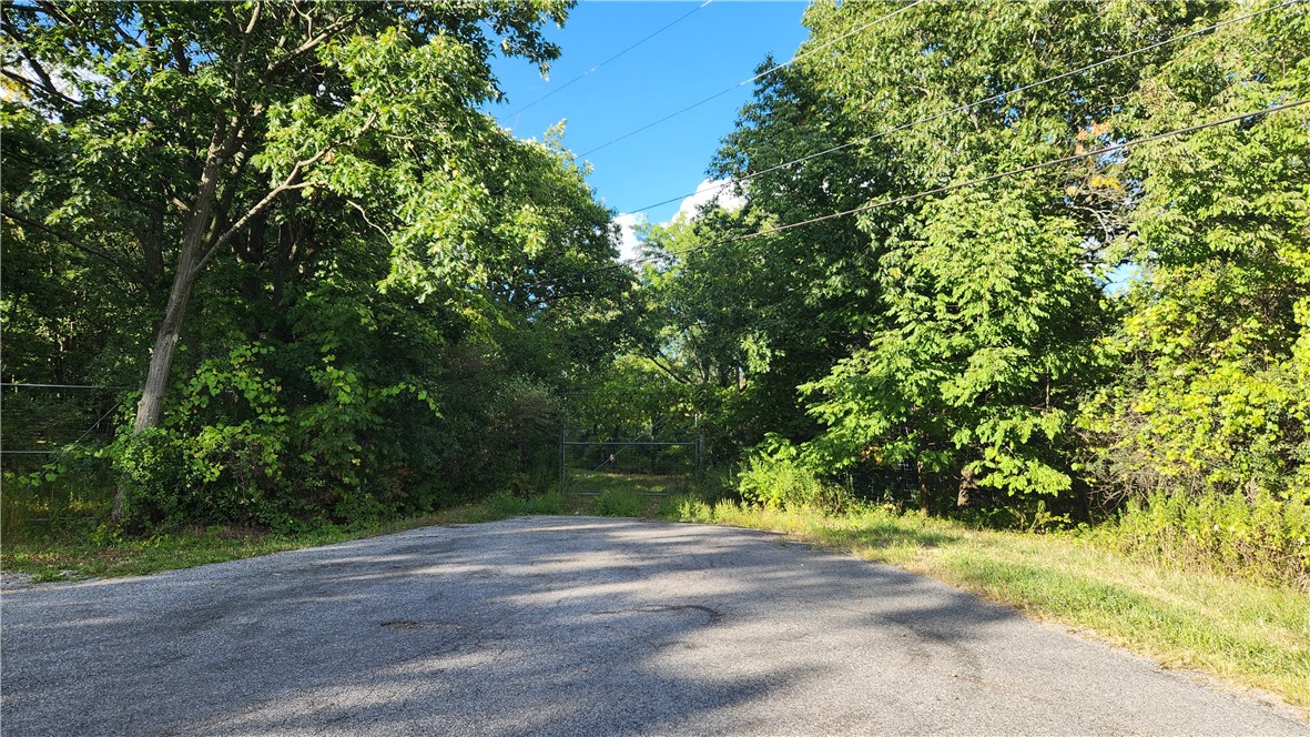 Longsdorf Road Naples, NY 14512 - Photo 30 of 35 Entrance to property