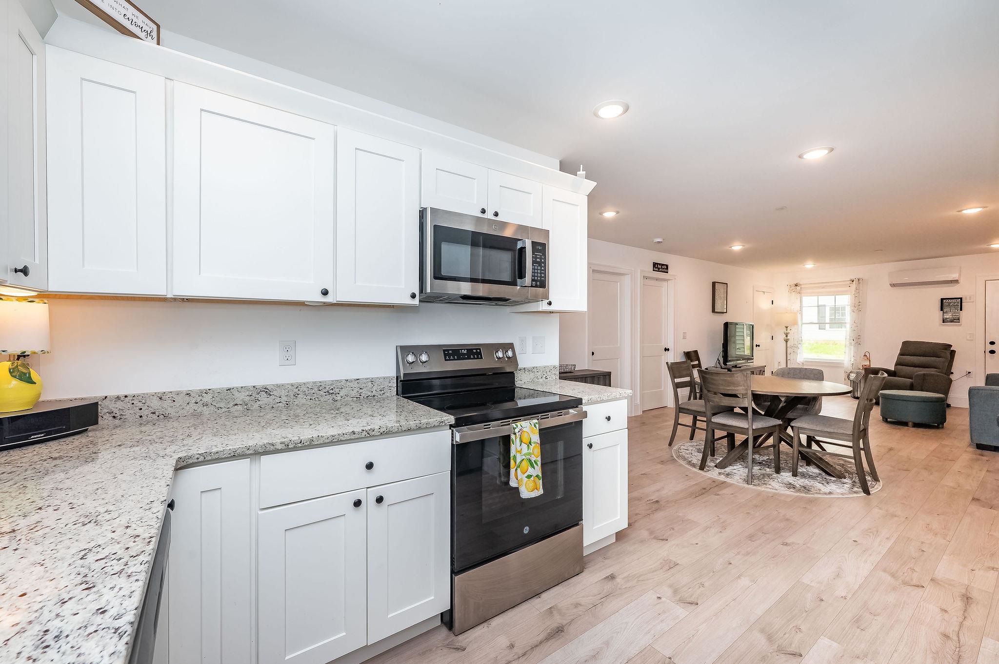 5 Miami Way, Unit B Rochester, NH 03867 - Photo 15 of 30
