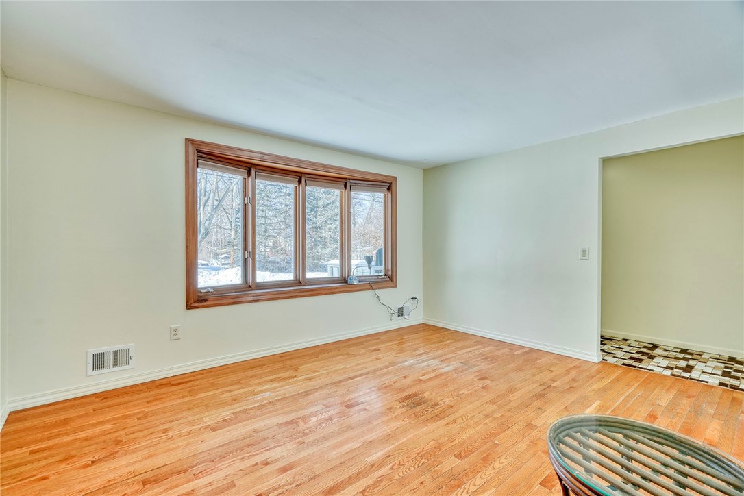 85 Windsor Road Greece, NY 14612 - Photo 12 of 32