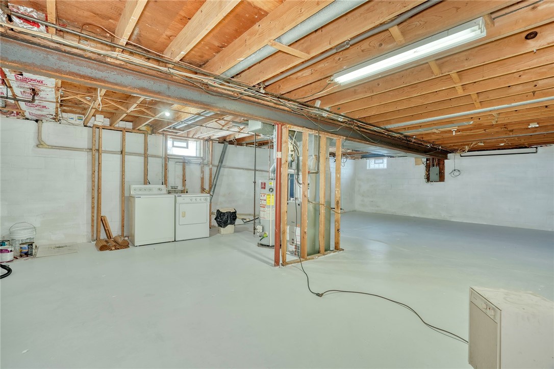 85 Windsor Road Greece, NY 14612 - Photo 26 of 32