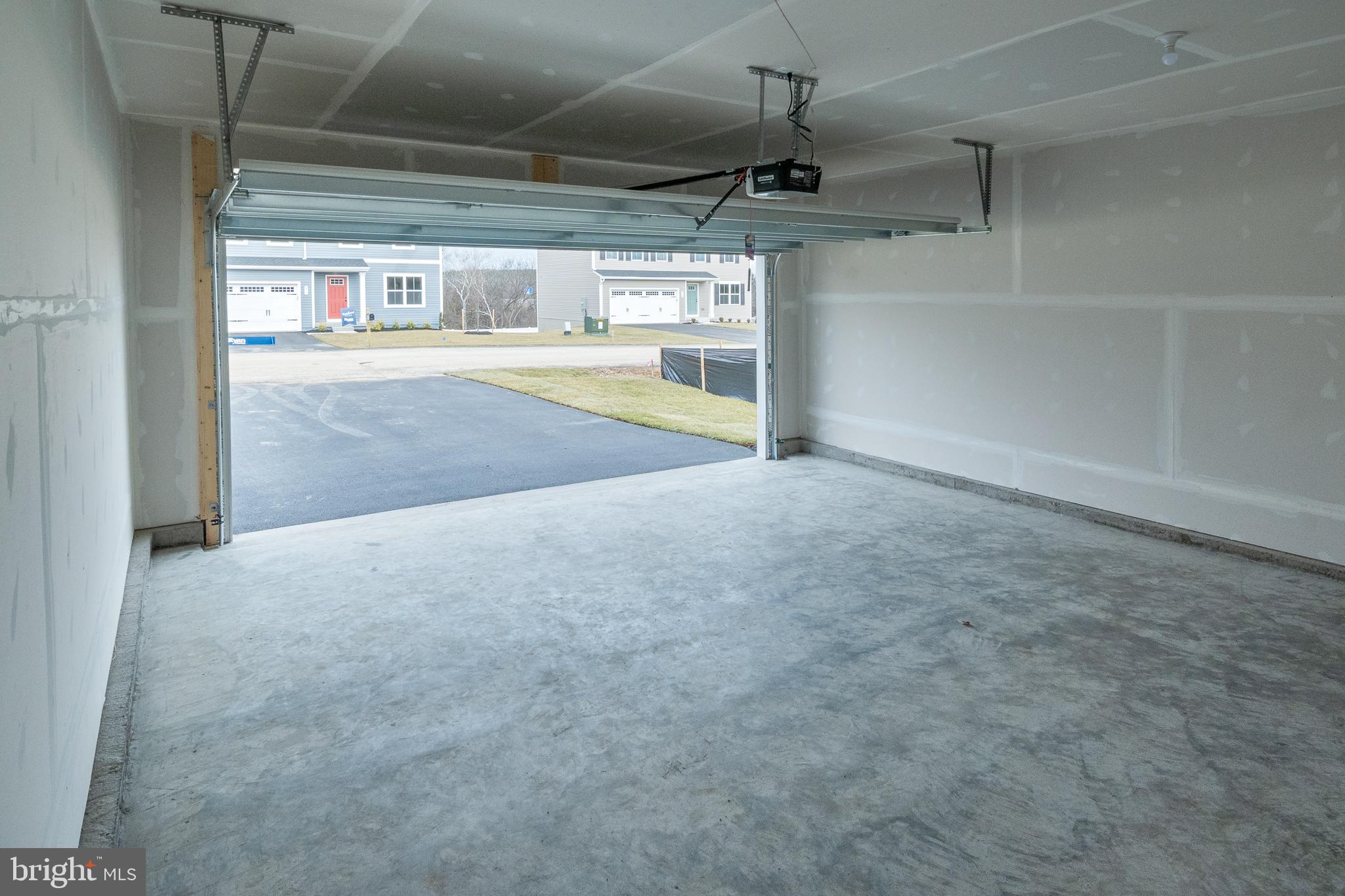 417 Circle Drive Winchester, VA 22601 - Photo 31 of 33 a view of a garage