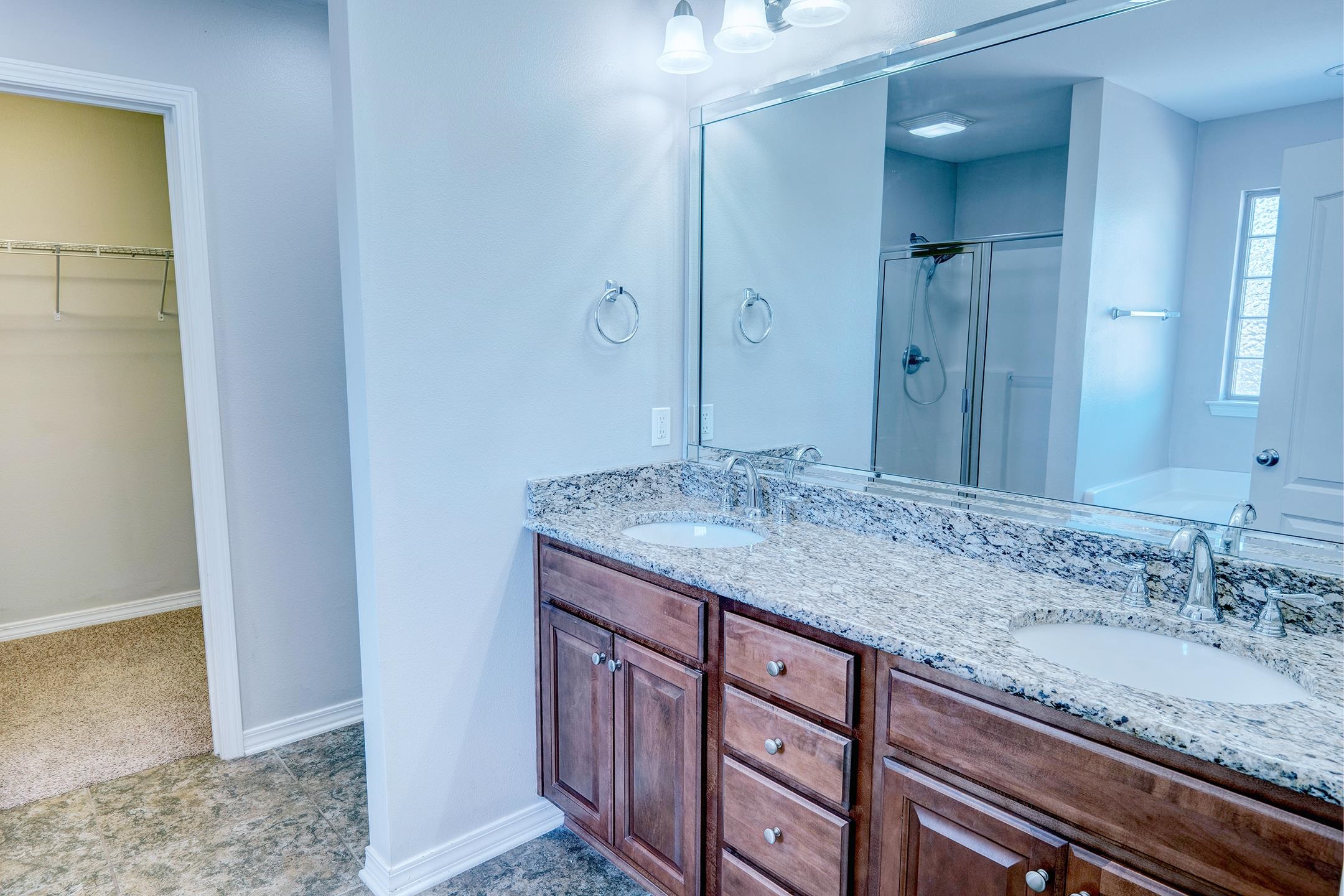 15345 Fremont Court Foley, AL 36535 - Photo 20 of 35 Bathroom