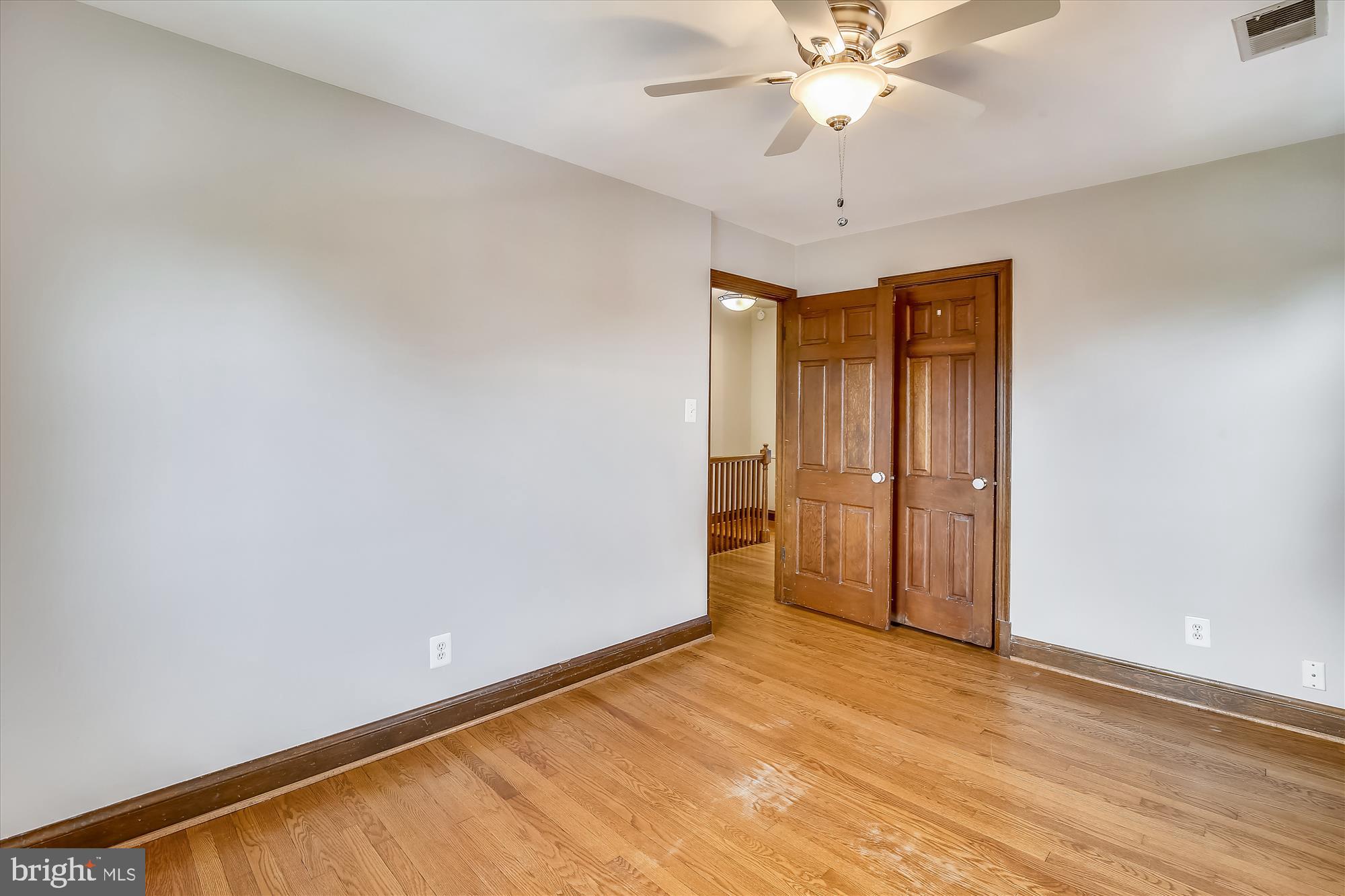 216 South Courthouse Road Arlington, VA 22204 - Photo 13 of 30