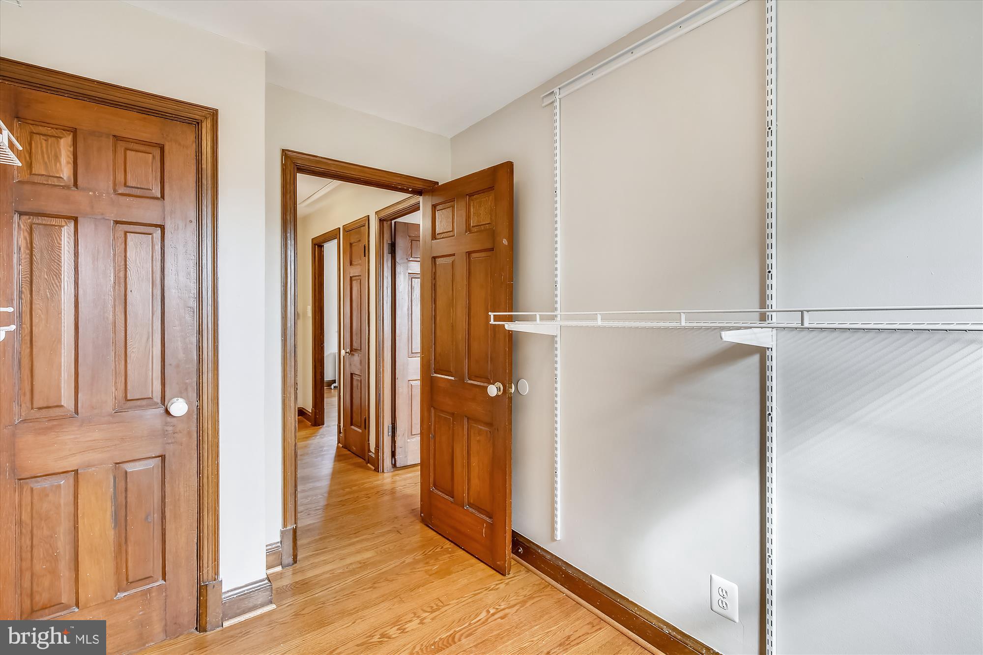 216 South Courthouse Road Arlington, VA 22204 - Photo 20 of 30