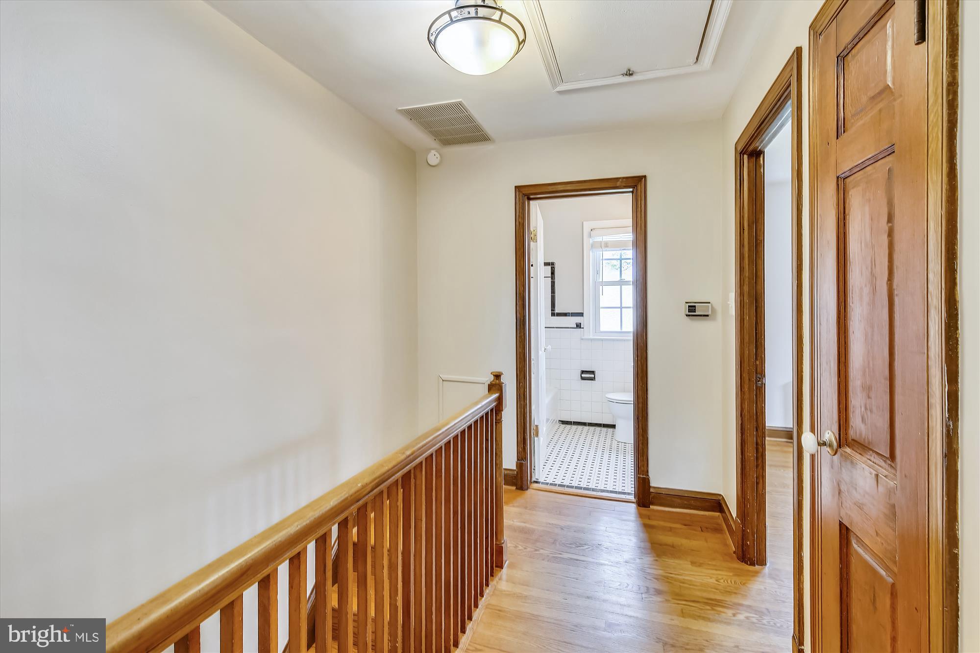 216 South Courthouse Road Arlington, VA 22204 - Photo 21 of 30