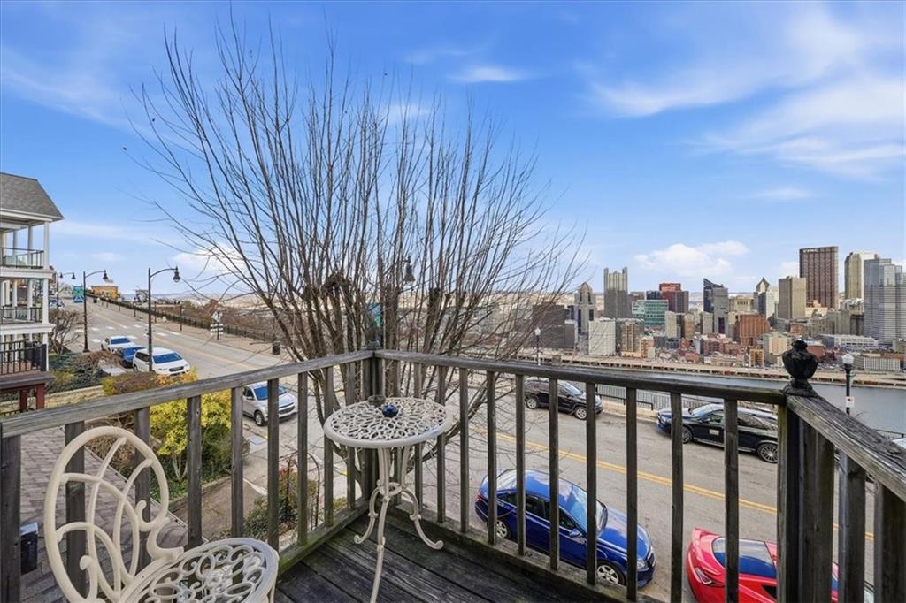 237 Grandview Avenue Pittsburgh, PA 15211 - Photo 26 of 43 a view of balcony with furniture