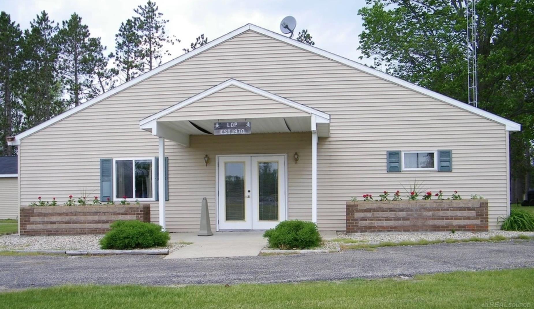 4290 Ridgeway Trail Lake, MI 48632 - Photo 35 of 40 50190666-d51f5da3-f396-4a47-8ad5-a06e640e9e56.JPG