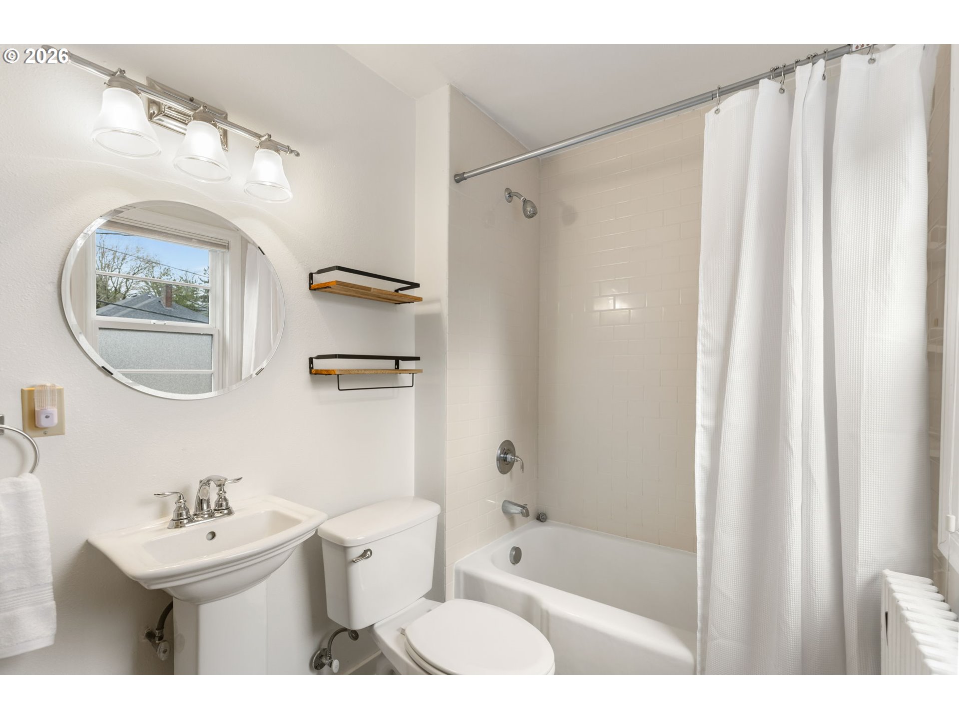 255 Northeast 61st Avenue, Unit 12 Portland, OR 97213 - Photo 17 of 25