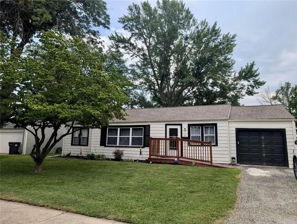 $225,000 | 101 Southeast 9 Street, Lee's Summit, MO 64063
