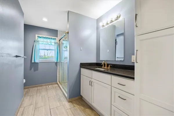 $225,000 | 101 Southeast 9 Street, Lee's Summit, MO 64063