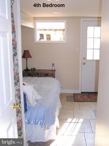 6812 Hathaway Street Springfield, VA 22152 - Photo 21 of 26 Bedroom #4