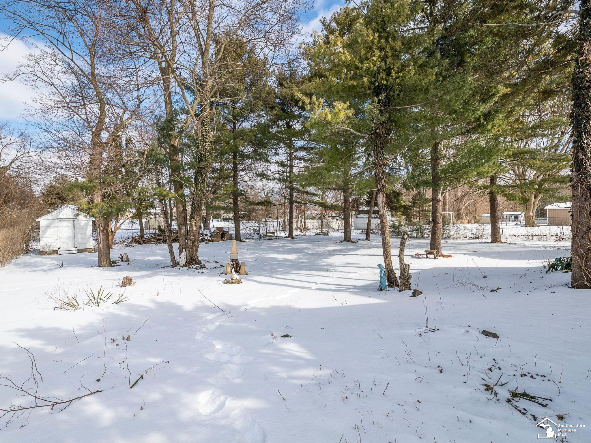 5400 East Albain Road Monroe, MI 48161 - Photo 37 of 39 50198860-71001f76-1bdb-4cf5-91b1-a857ea2b2cee.JPG