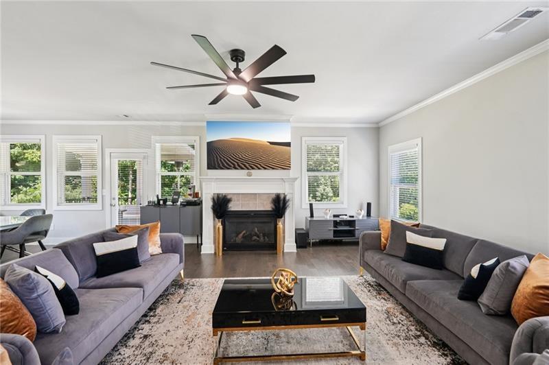 3167 Stonegate Drive Atlanta, GA 30331 - Photo 2 of 41