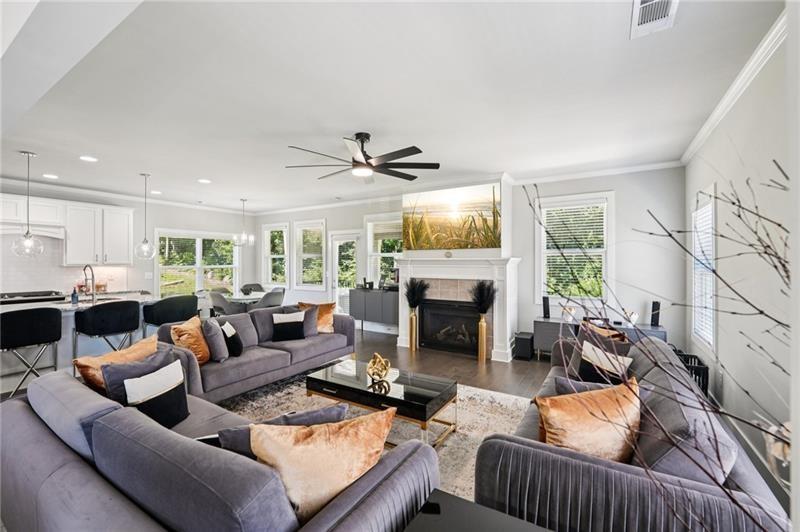 3167 Stonegate Drive Atlanta, GA 30331 - Photo 3 of 41