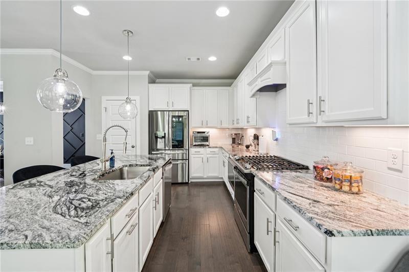 3167 Stonegate Drive Atlanta, GA 30331 - Photo 10 of 41