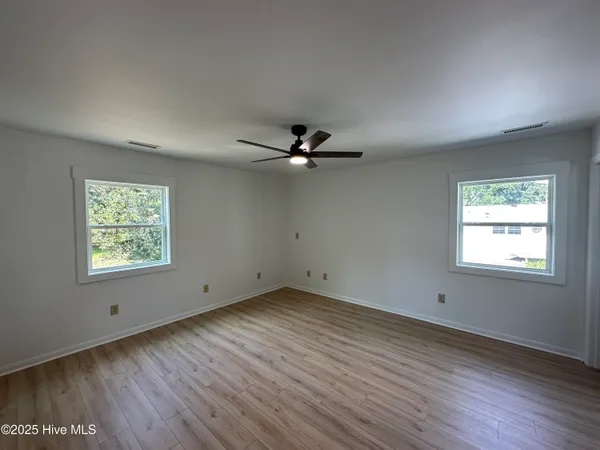 $3,500 | 106 Broadview Lane, Hampstead, NC 28443