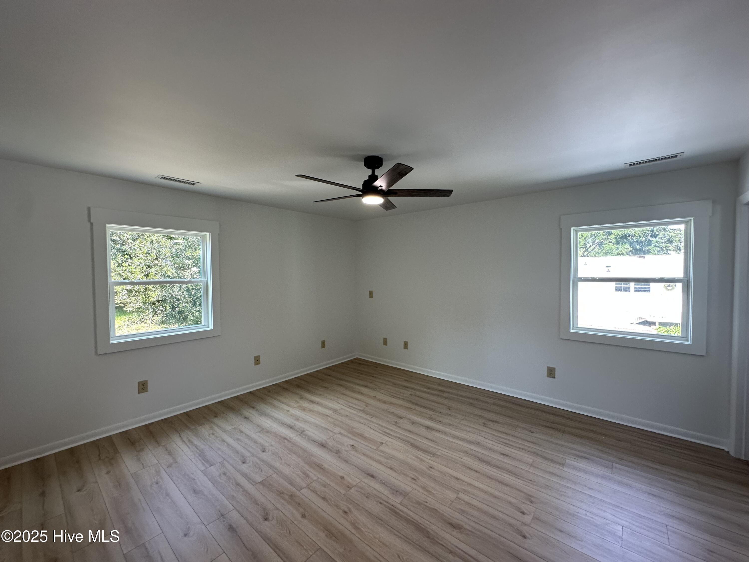 106 Broadview Lane Hampstead, NC 28443 - Photo 13 of 26 IMG_8987