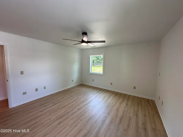 $3,500 | 106 Broadview Lane, Hampstead, NC 28443