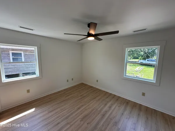 $3,500 | 106 Broadview Lane, Hampstead, NC 28443