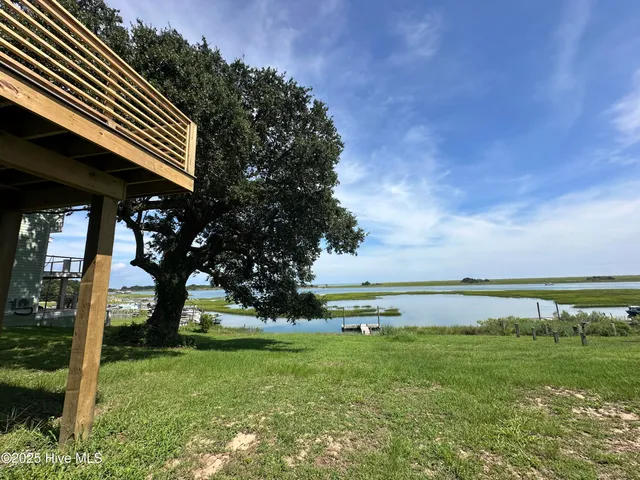 $3,200 | 106 Broadview Lane, Hampstead, NC 28443