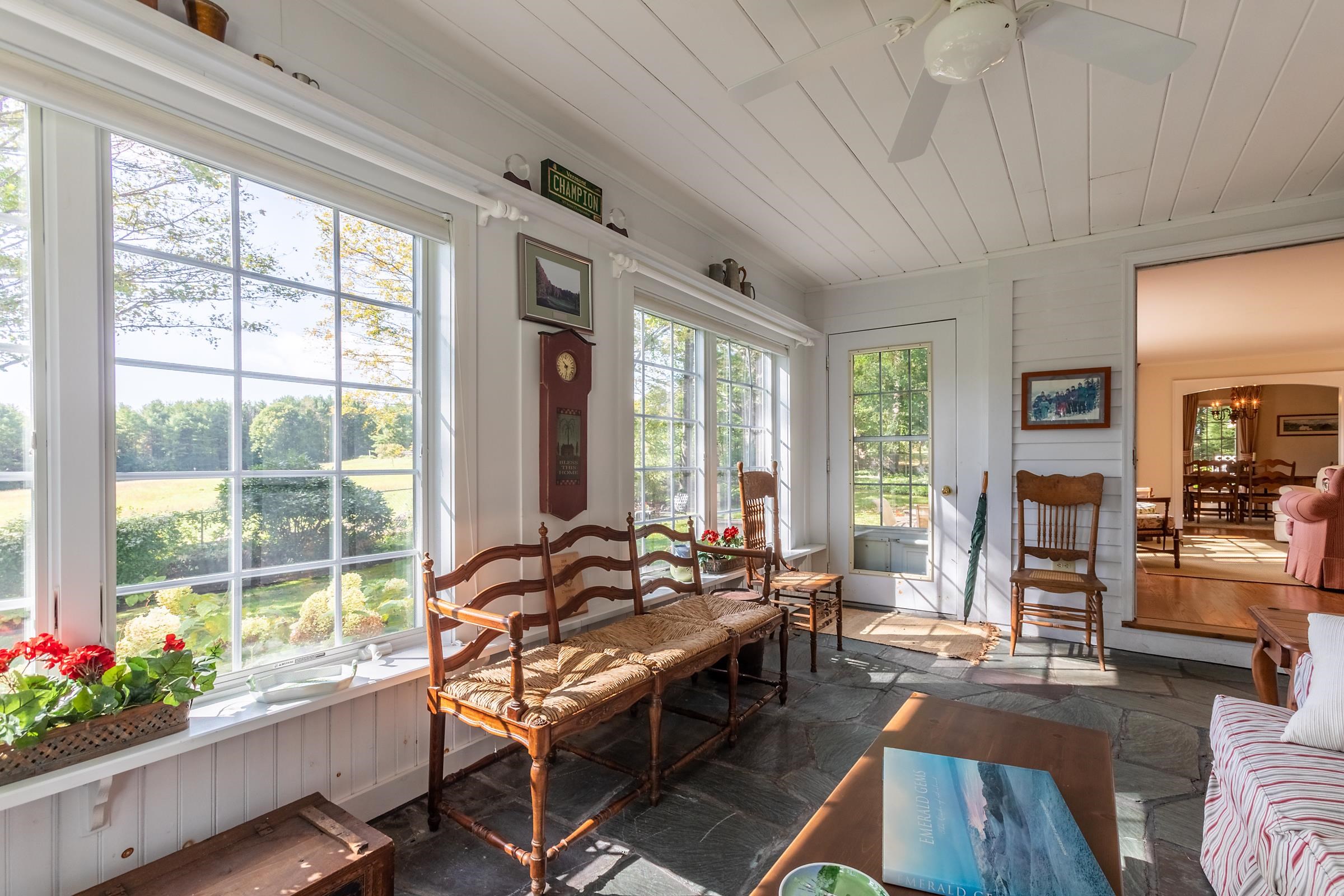 413 Taconic Road Manchester, VT 05254 - Photo 12 of 40 Gallery Image 12