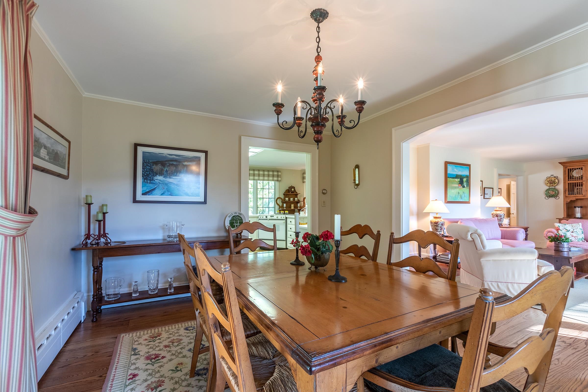413 Taconic Road Manchester, VT 05254 - Photo 13 of 40 Gallery Image 13
