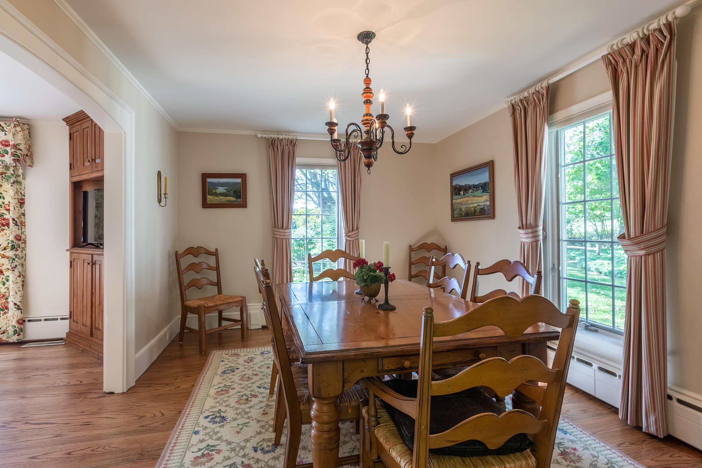 413 Taconic Road Manchester, VT 05254 - Photo 14 of 40 Gallery Image 14
