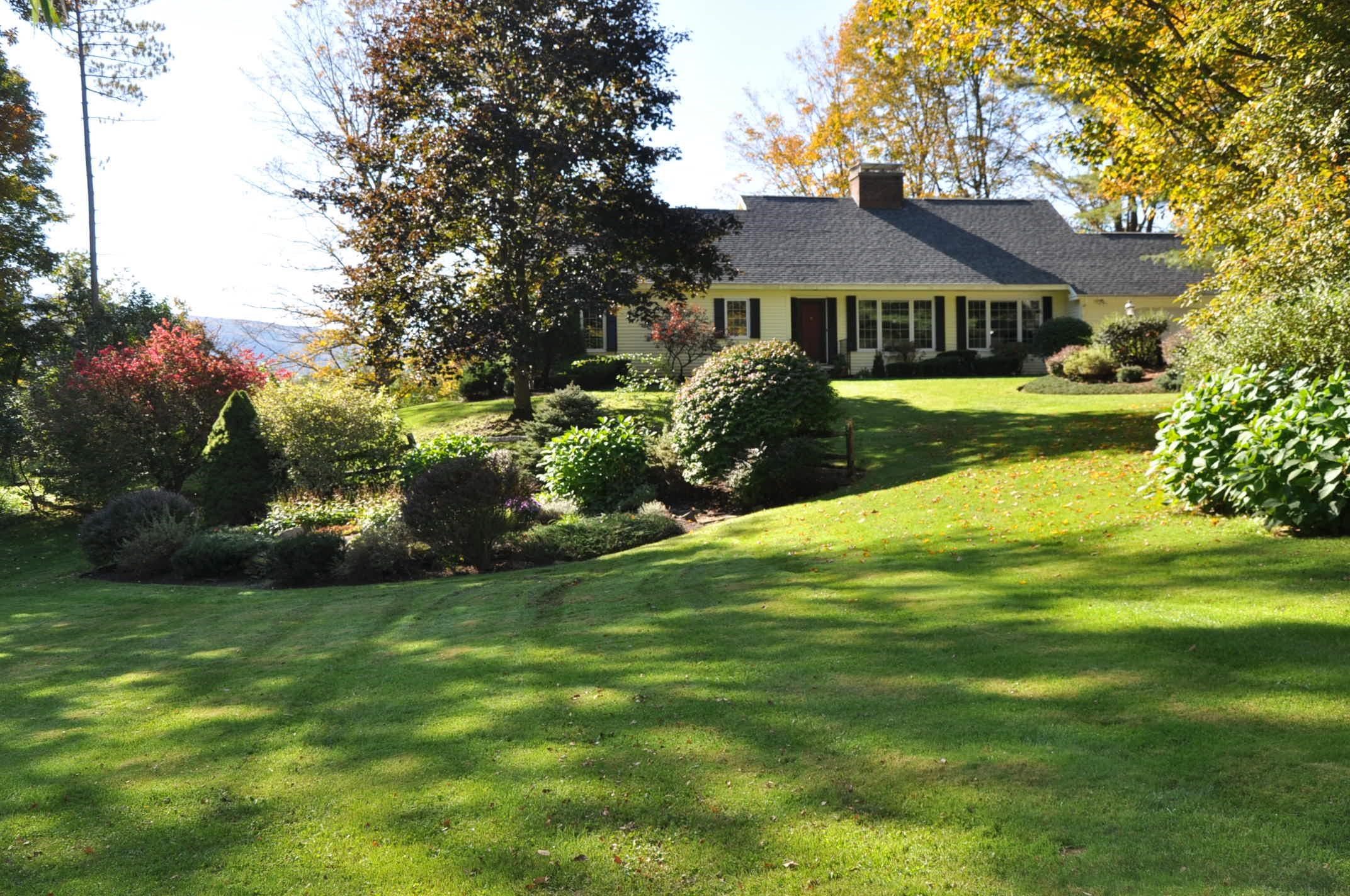 413 Taconic Road Manchester, VT 05254 - Photo 37 of 40 Gallery Image 37