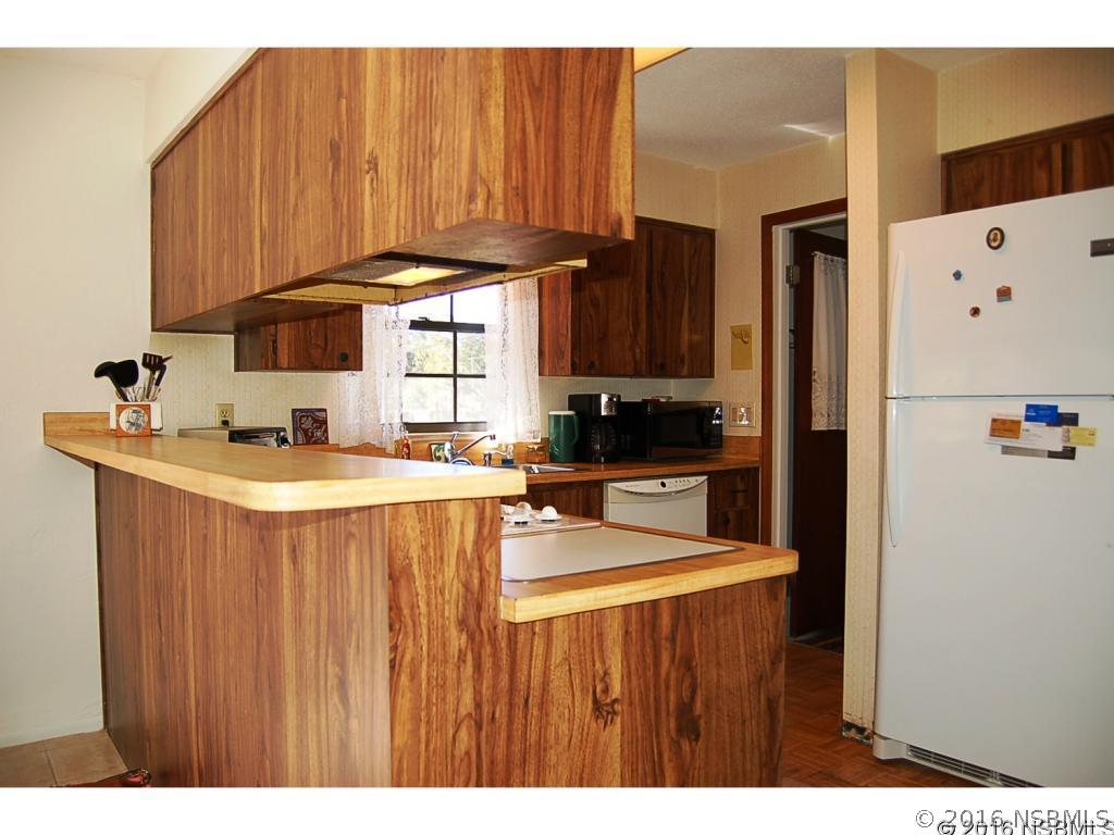 1862 Air Park Road Edgewater, FL 32141 - Photo 8 of 31 Gallery Image 8