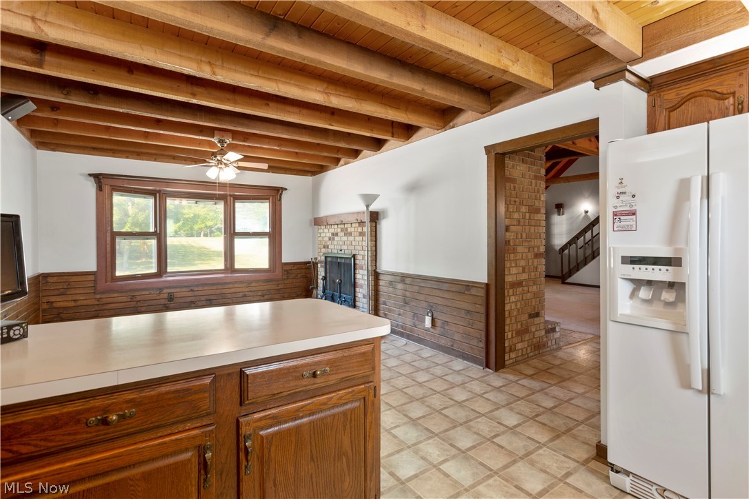 10625 West Ridge Road Elyria, OH 44035 - Photo 7 of 32 LARGE KITCHEN WITH DINNING ROOM IN THE BACKGROUND