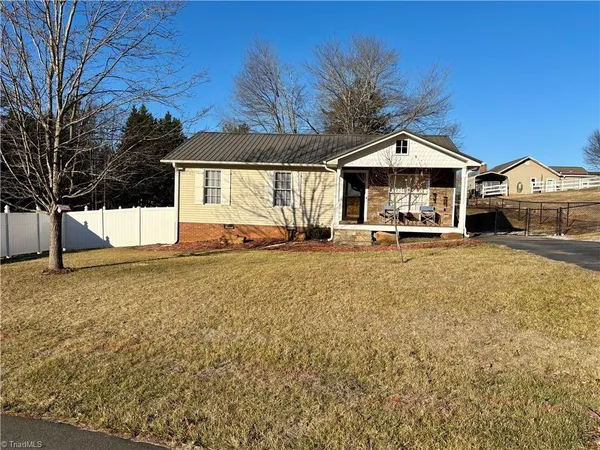 $266,500 | 144 Strawberry Lane, Mount Airy, NC 27030