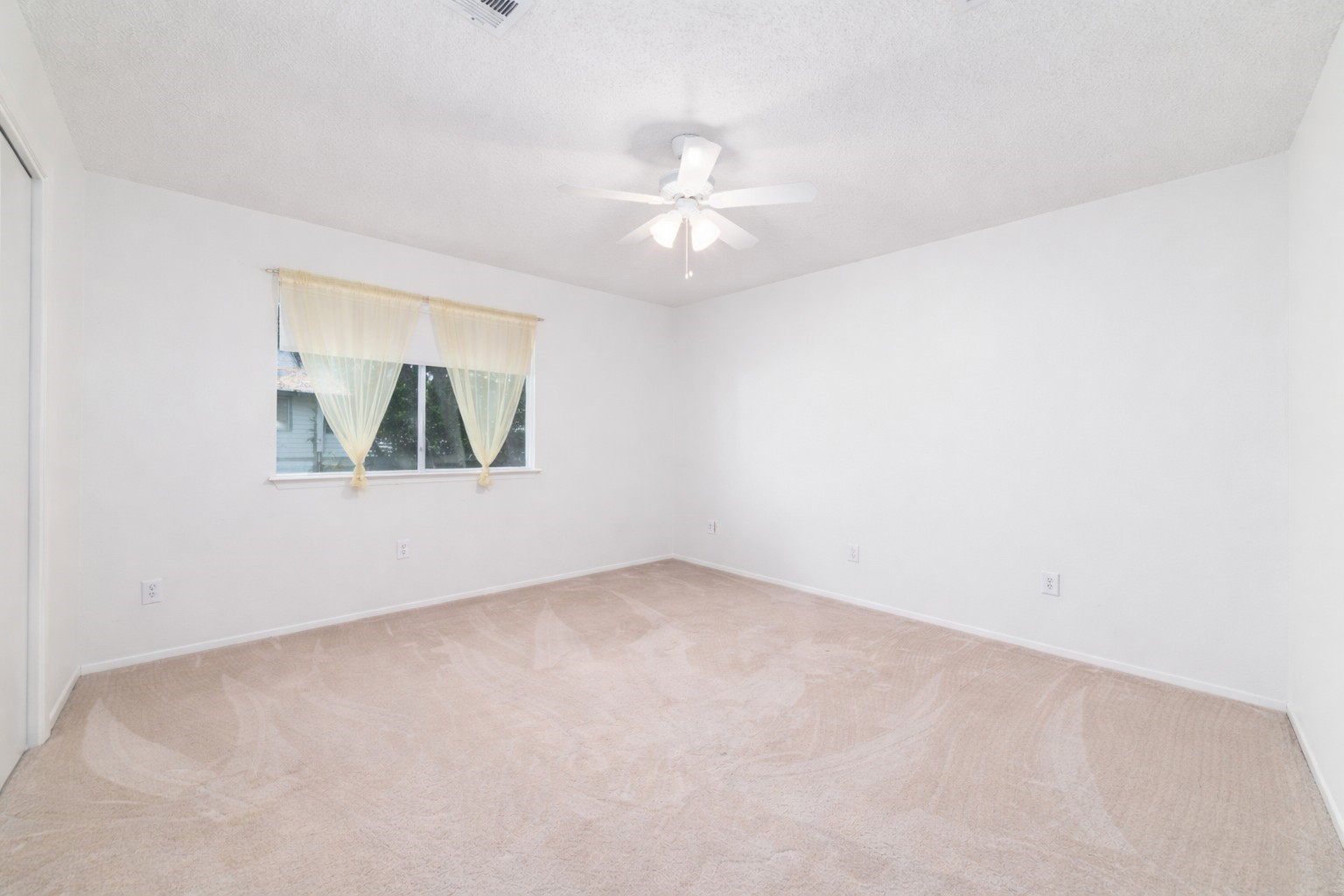 25402 Mill Pond Lane Spring, TX 77373 - Photo 19 of 24 Virtually painted secondary bedroom to show potential