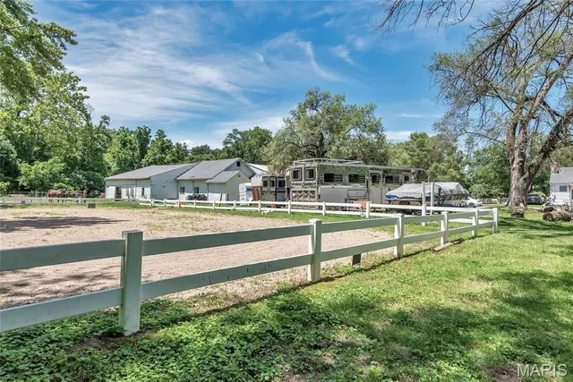 $1,950,000 | 2315 Baxter Road, Chesterfield, MO 63017