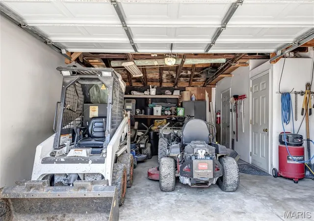 $1,950,000 | 2315 Baxter Road, Chesterfield, MO 63017