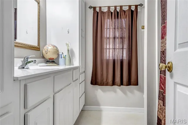 $1,950,000 | 2315 Baxter Road, Chesterfield, MO 63017